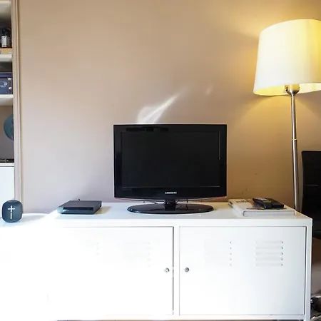 Appartement Bright Studio Near Parc Monceau *